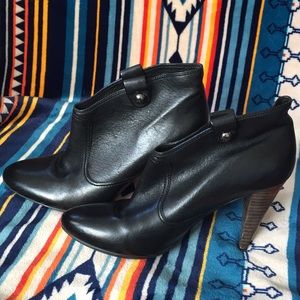 Coach Aliza Boot Black size 9B